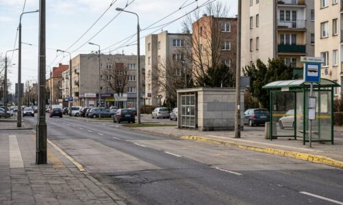 Zmiany w komunikacji miejskiej: przesunięcie przystanków „Jodowa” 01 i 02