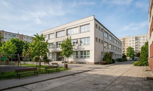 Letnie półkolonie we Wrocławiu: ruszyły zapisy w szkołach